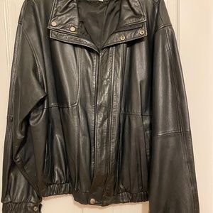 Outpost II men’s leather jacket.